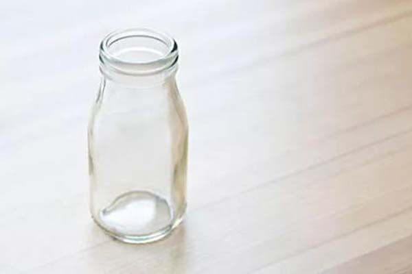 藥用玻璃瓶定製品在（zài）藥用行業的（de）應用優勢 