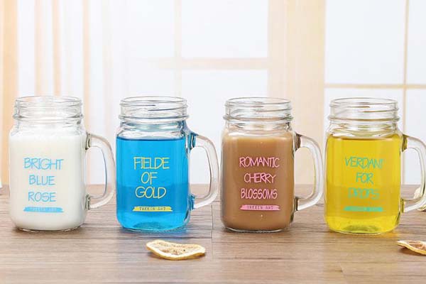 玻璃瓶廠家（jiā）的品質檢驗需十分重視