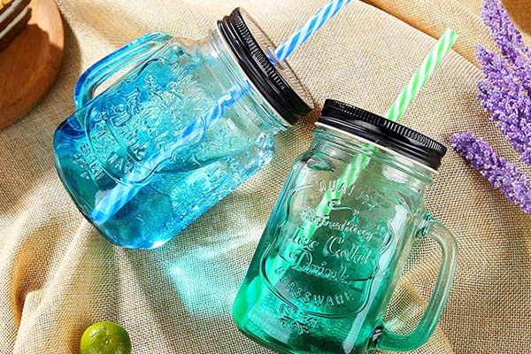 玻璃瓶（píng）廠家如何有效提升質量（liàng）？