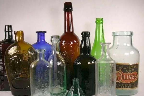 玻璃瓶廠家分析玻璃原材料的耐熱性（xìng）能