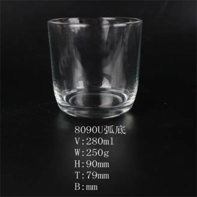 玻（bō）璃杯